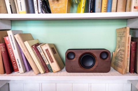 LAMAX Soul1 35W Bluetooth hangszóró LAMAX Soul1 35W Bluetooth hangszóró